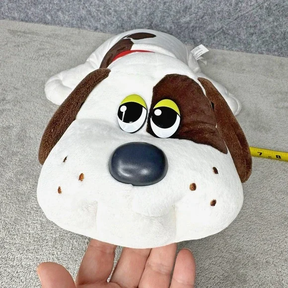 Pound Puppies Plush 17" White w/ Brown Spots, 2019 Hasbro Basic Fun Stuffed Dog - Picture 8 of 13